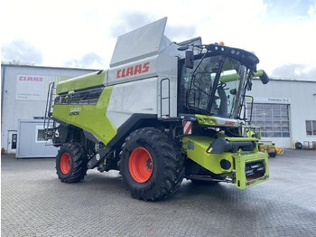 Зерноуборочный комбайн CLAAS Lexion 540
