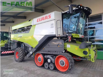 Зерноуборочный комбайн CLAAS Lexion 6900
