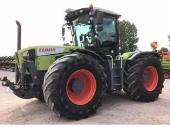 Трактор CLAAS Xerion 3800