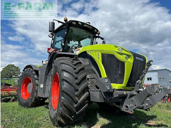Трактор CLAAS Xerion