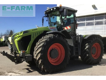 Трактор CLAAS Xerion