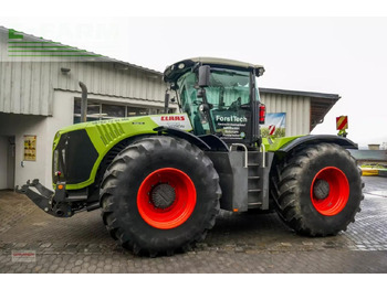 Трактор CLAAS Xerion