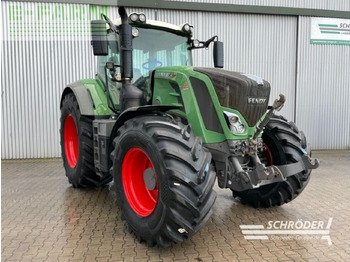 Трактор FENDT 826 Vario