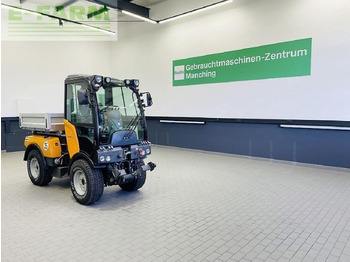 Трактор HOLDER