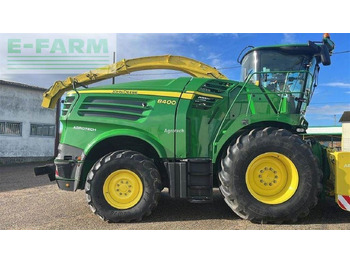 Кормоуборочный комбайн JOHN DEERE 8400