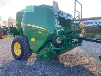 Пресс-подборщик тюковый JOHN DEERE
