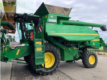 Зерноуборочный комбайн JOHN DEERE T560
