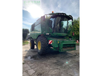 Зерноуборочный комбайн JOHN DEERE T660