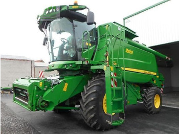 Зерноуборочный комбайн JOHN DEERE T660