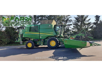 Зерноуборочный комбайн JOHN DEERE T670