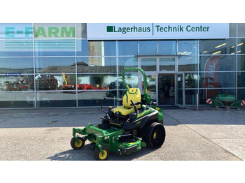 Трактор JOHN DEERE