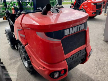 Колёсный погрузчик MANITOU MLA 4-50