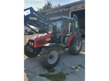 Трактор MASSEY FERGUSON
