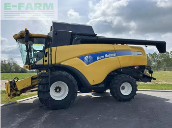 Зерноуборочный комбайн NEW HOLLAND CX series