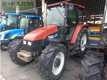 Трактор NEW HOLLAND