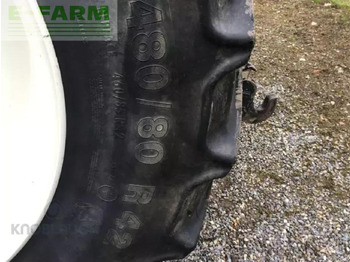 Трактор New Holland t 6020: фото 4