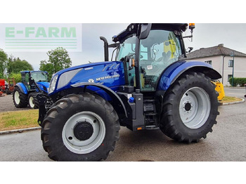 Трактор NEW HOLLAND T6