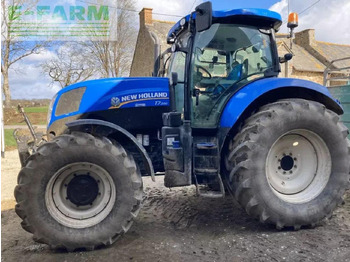 Трактор NEW HOLLAND T7.200