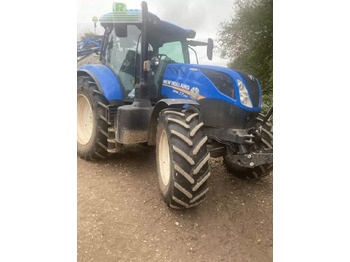 Трактор NEW HOLLAND T7.210