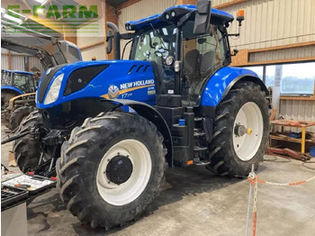 Трактор NEW HOLLAND T7.210