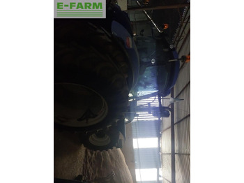 Трактор New Holland t7.250: фото 3