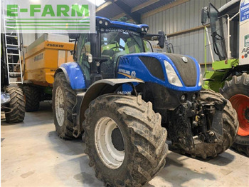 Трактор NEW HOLLAND T7