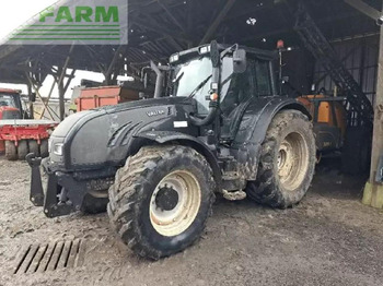 Трактор VALTRA T172