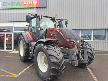 Трактор VALTRA T214