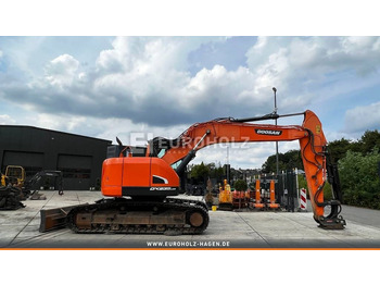 Гусеничный экскаватор DOOSAN DX235LCR-5