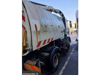 Подметально-уборочная машина RENAULT Midlum 220