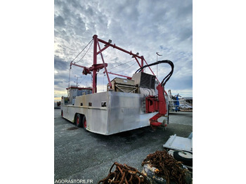 Другая техника BATEAU A MOTEUR AMPHIBIE - LA BELLE DE CANCALE: фото 4 Другая техника BATEAU A MOTEUR AMPHIBIE - LA BELLE DE CANCALE: фото 4
