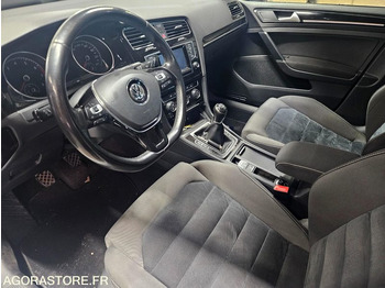 Легковой автомобиль