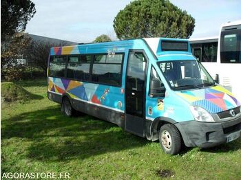 Микроавтобус, Пассажирский фургон IVECO DAILY: фото 2 Микроавтобус, Пассажирский фургон IVECO DAILY: фото 2