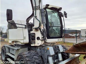 Колёсный экскаватор LIEBHERR A 910