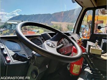 Самосвал MAN 18.284: фото 3 Самосвал MAN 18.284: фото 3