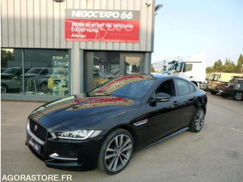 Легковой автомобиль JAGUAR