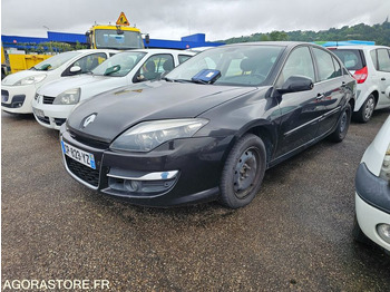 Легковой автомобиль RENAULT