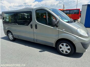 Микроавтобус, Пассажирский фургон RENAULT TRAFIC: фото 1