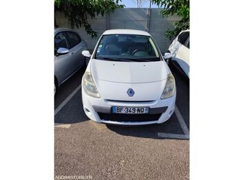 Хэтчбек RENAULT