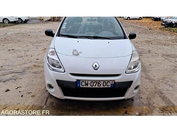 Хэтчбек RENAULT