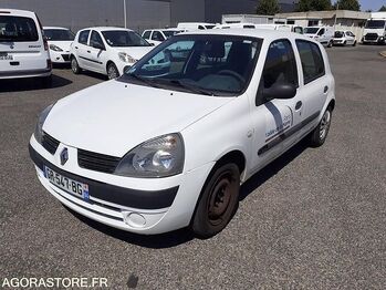 Хэтчбек RENAULT