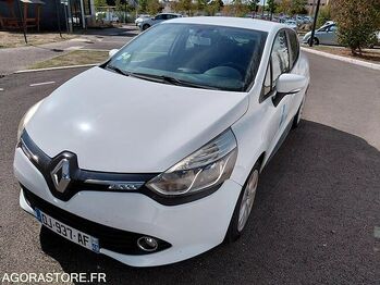 Хэтчбек RENAULT