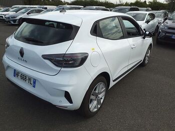 Хэтчбек Renault CLIO: фото 2 Хэтчбек Renault CLIO: фото 2
