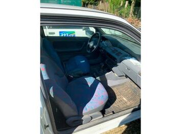 Хэтчбек Renault CLIO: фото 3