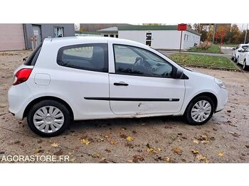 Хэтчбек Renault CLIO: фото 3