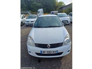 Хэтчбек Renault CLIO: фото 3 Хэтчбек Renault CLIO: фото 3