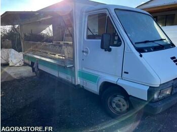 Торговый грузовик RENAULT Master