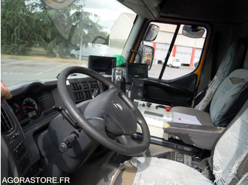Мусоровоз Renault Premium 380 6x2 DXI 11 équipé d'une benne SEMAT OM Série 14000: фото 3