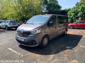 Микроавтобус RENAULT Trafic
