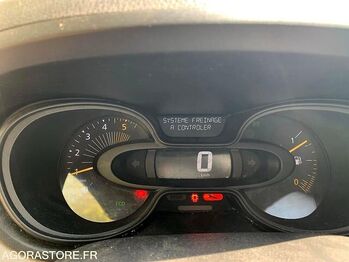 Микроавтобус, Пассажирский фургон Renault TRAFIC: фото 2 Микроавтобус, Пассажирский фургон Renault TRAFIC: фото 2